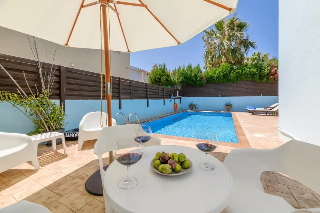 Villa Lela Serena By Ezoria Villas Protaras
